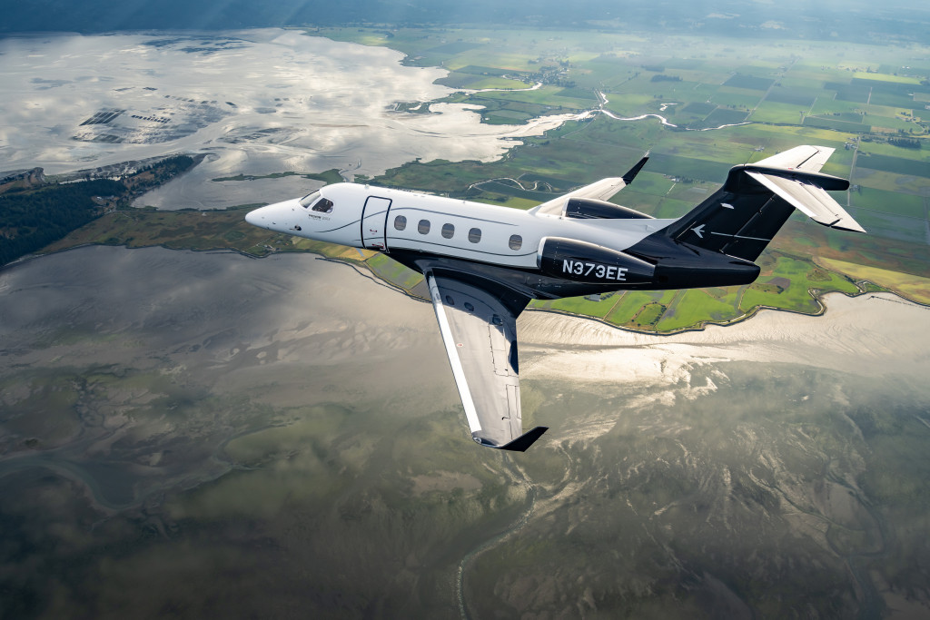 Embraer Phenom 300EV