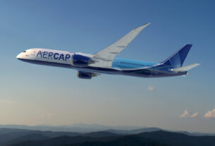 Boeing 787 nas cores da AirCap