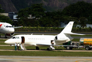 Jato executivo é abastecido pela BR Aviation (foto: Daniel R.Carneiro / DRC Imagem)