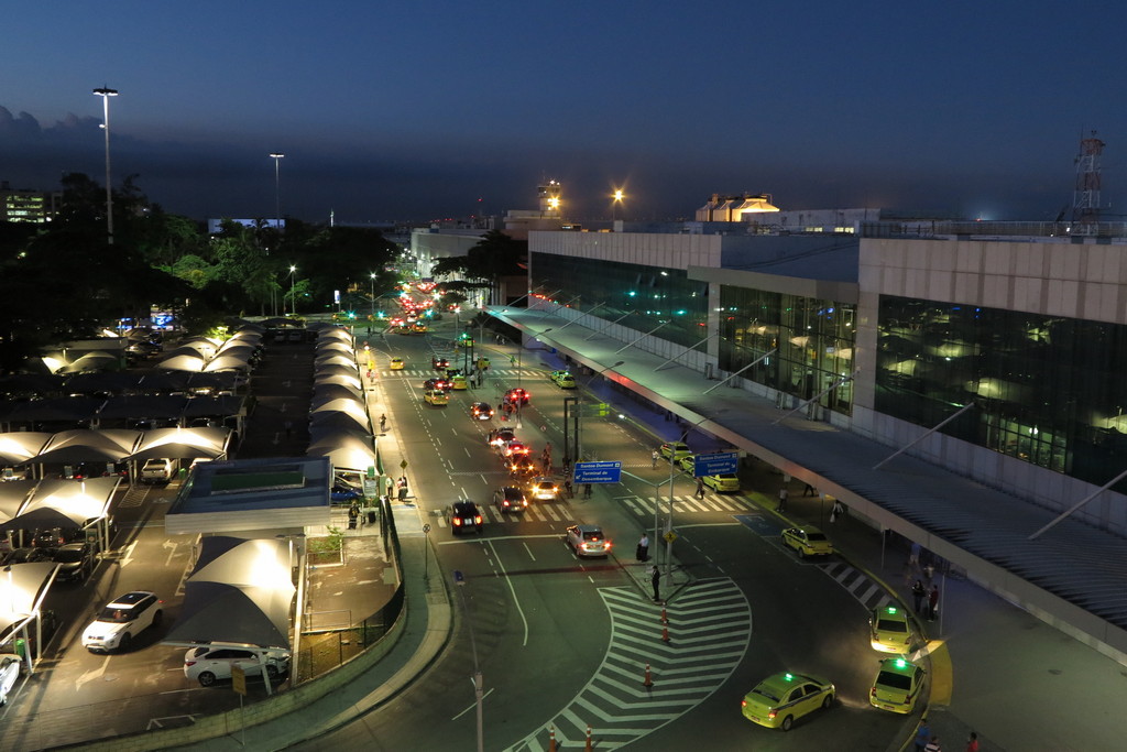 Aeroporto Santos-Dumont à noite (foto: Daniel R.Carneiro / DRC Imagem)