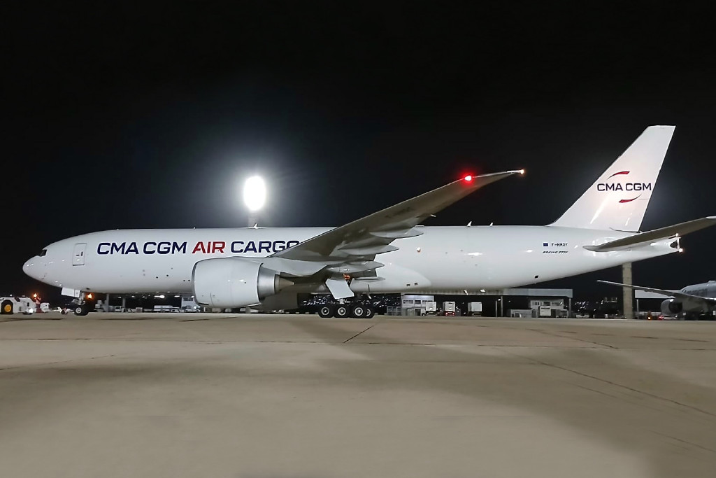 Boeing 777-200F da CMA CGM Air Cargo (foto: Leonardo Ferreira)