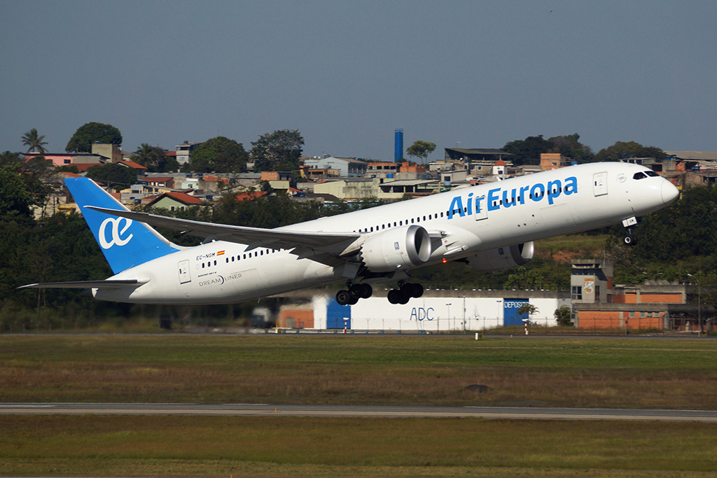 Boeing 787-9 da Air Europa (foto: Daniel R.Carneiro / DRC Imagem)