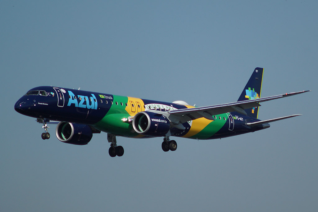 Embraer 195-E2 da Azul (foto: Daniel R.Carneiro / DRC Imagem)