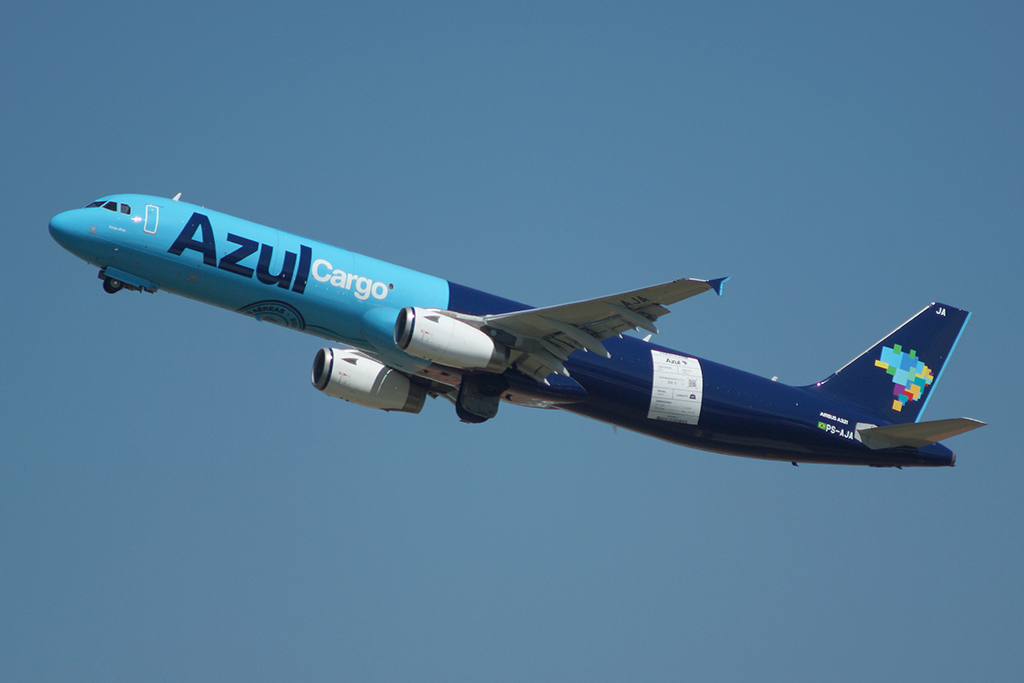 Airbus A321F da Azul Cargo (foto: Daniel R.Carneiro / DRC Imagem)