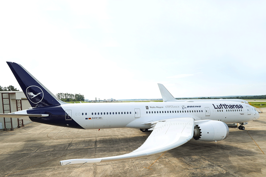 Boeing 787-9 EcoDemonstrator