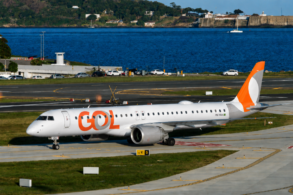 Embraer E2 nas cores da GOL (imagem criada por Daniel R.Carneiro / DRC Imagem, com auxílio de inteligência artificial)