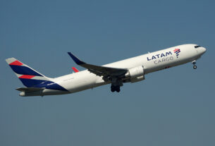 Boeing 767-300 da LATAM Cargo (foto: Daniel R.Carneiro / DRC Imagem)