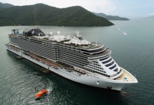 MSC Seaview em Ilha Grande (foto: Daniel R.Carneiro / DRC Imagem)