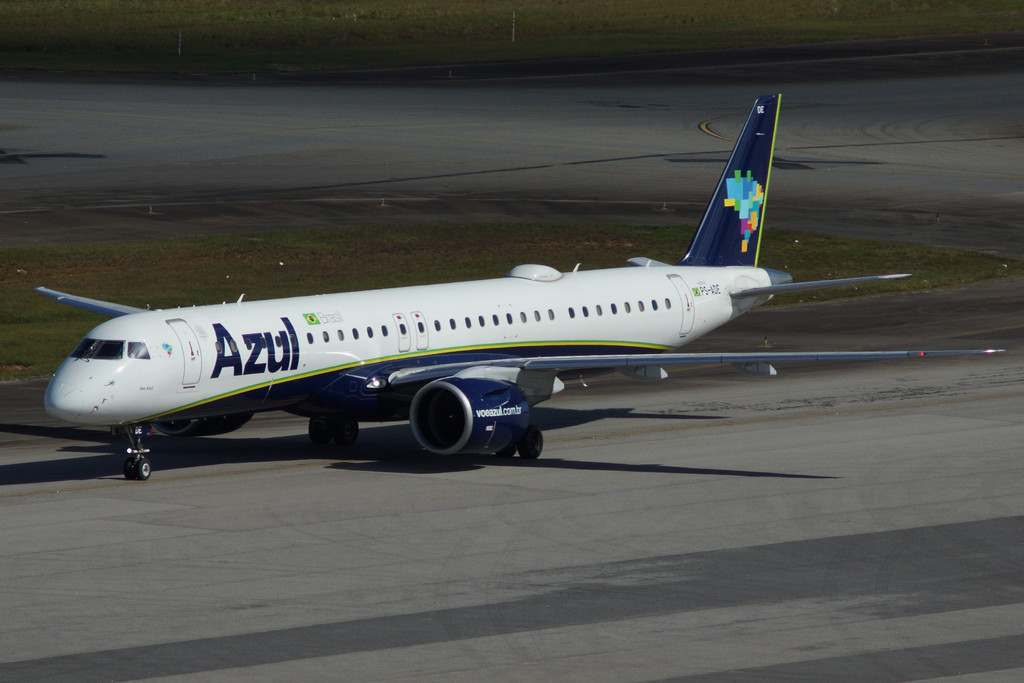 Embraer 195-E2 da Azul (foto: Daniel R.Carneiro / DRC Imagem)