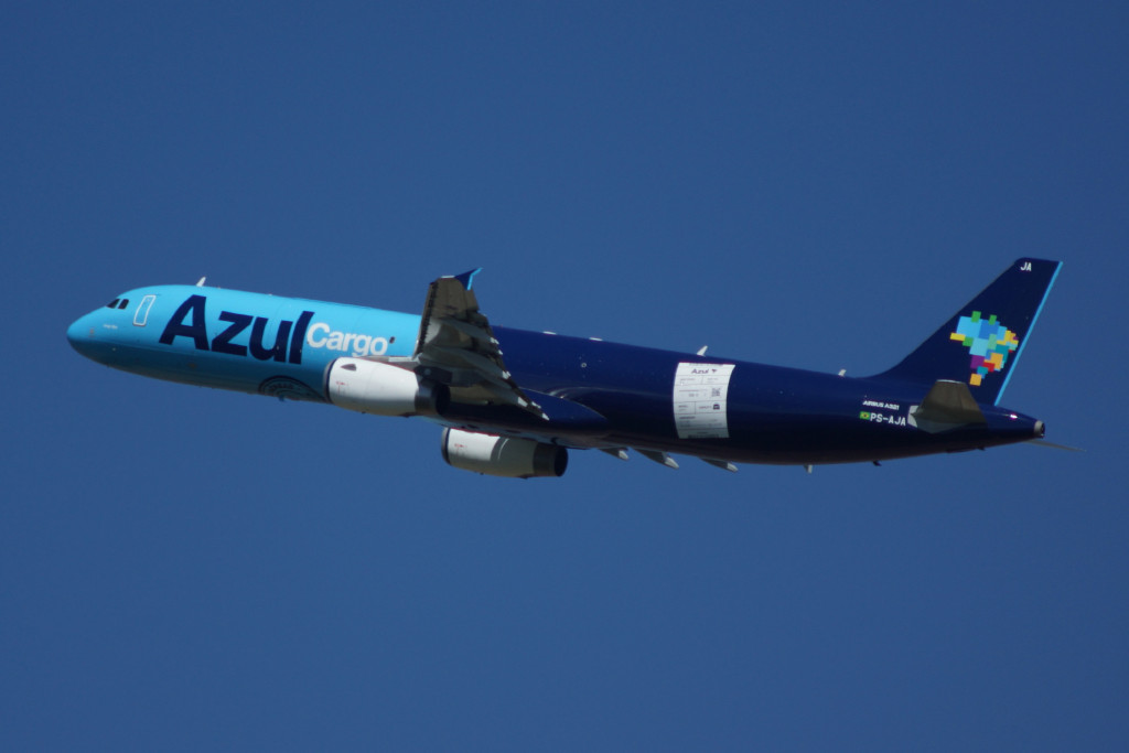 Airbus A321F da Azul Cargo (foto: Daniel R.Carneiro / DRC Imagem)
