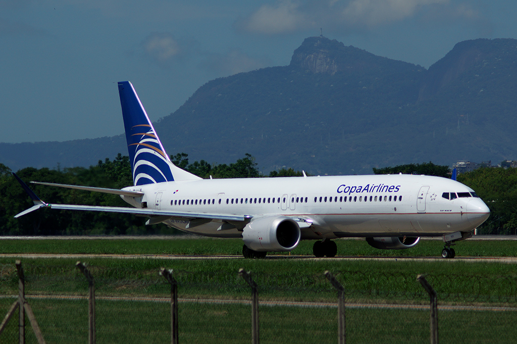Boeing 737 MAX-9 da COPA no Galeão, Rio de Janeiro (foto: Daniel R.Carneiro / DRC Imagem)