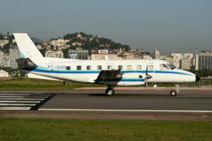 EMB-110P1 Bandeirante de Furnas (foto: Daniel R.Carneiro / DRC Imagem)
