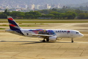 Airbus A320 da LATAM (foto: Daniel R.Carneiro / DRC Imagem)