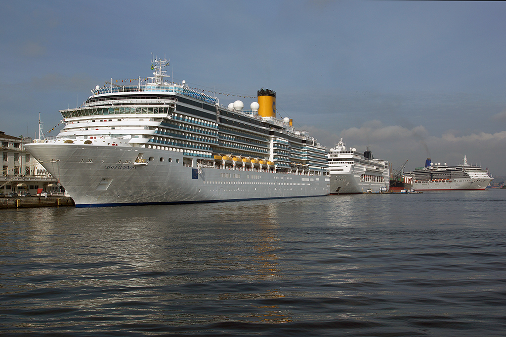 Navios no Pier Mauá, Rio de Janeiro (Daniel R.Carneiro / DRC Imagem)