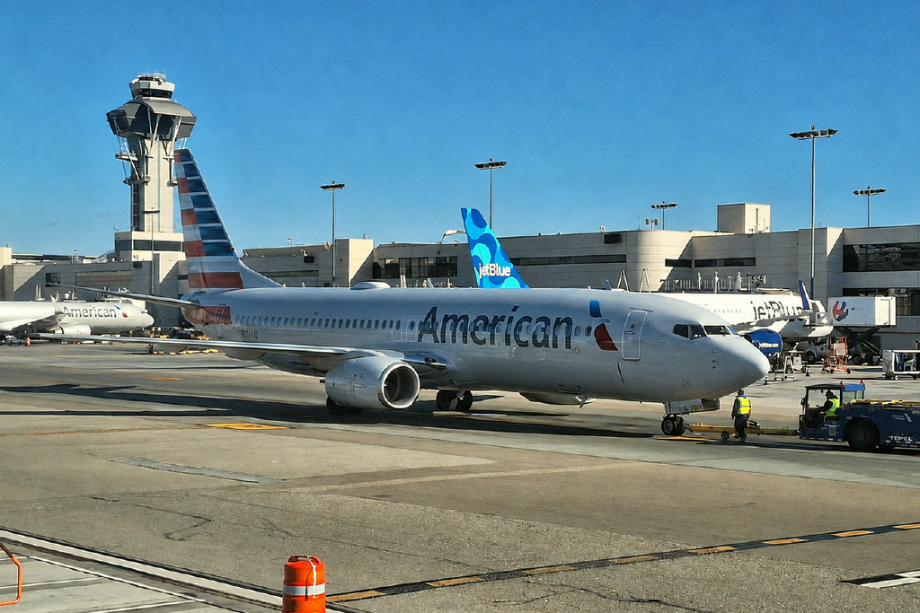 Boeing 737-800 da American Airlines (foto: Daniel R.Carneiro / DRC Imagem)