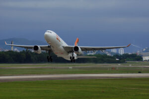 Airbus A330-200 EC-MAJ da Wamos Air nas cores da GOL (foto: Daniel R.Carneiro / DRC Imagem)