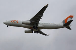Airbus A330-200 EC-MAJ da Wamos Air nas cores da GOL (foto: Daniel R.Carneiro / DRC Imagem)