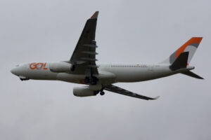 Airbus A330-200 EC-MAJ da Wamos Air nas cores da GOL (foto: Daniel R.Carneiro / DRC Imagem)