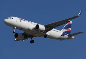 LATAM Airbus A320 (foto: Daniel R.Carneiro / DRC Imagem)