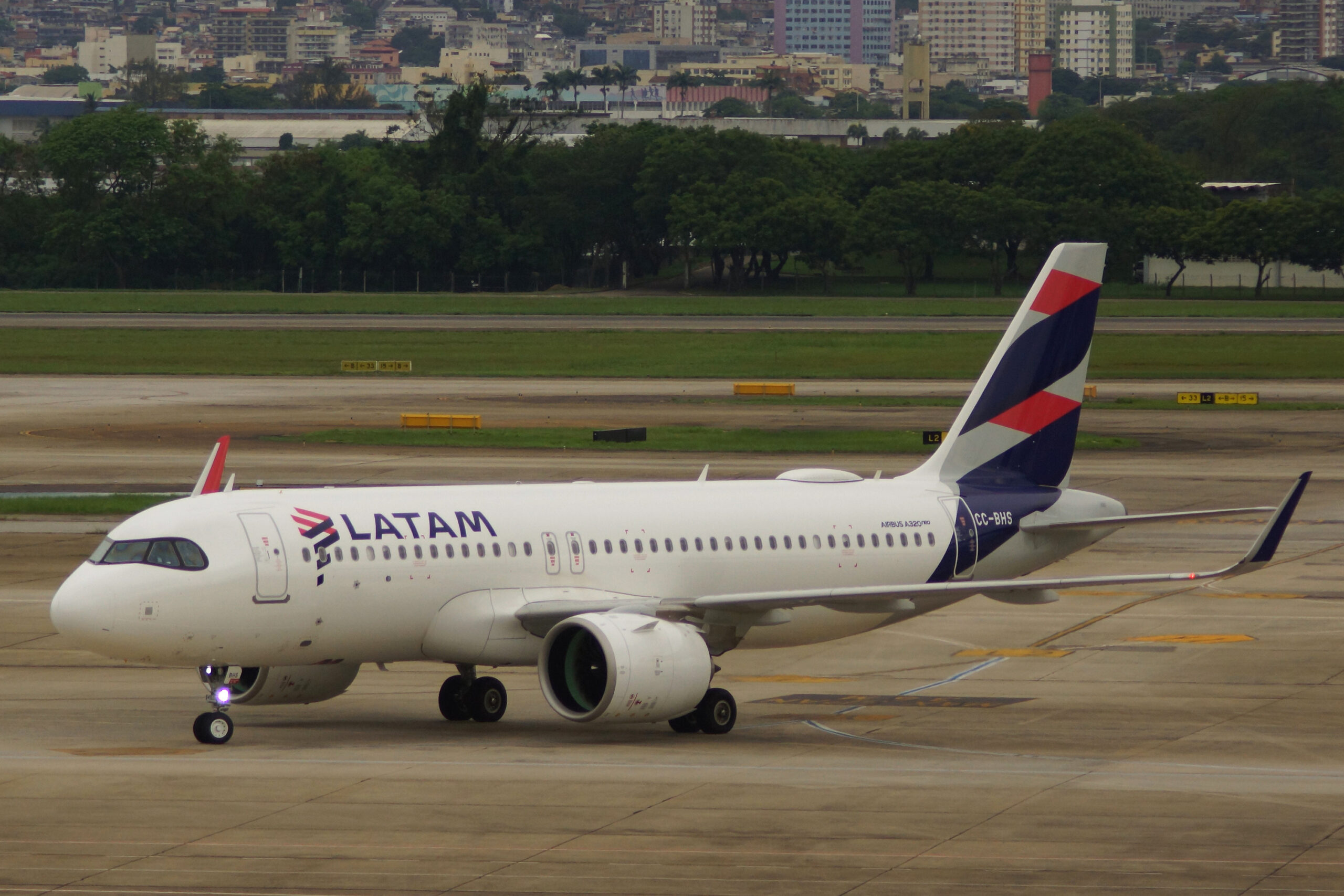 Airbus A320neo da LATAM (foto: Daniel R.Carneiro / DRC Imagem)
