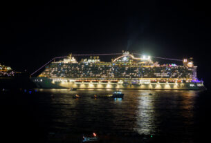 MSC Seaview no Reveillon de Copacabana, Rio de Janeiro (foto: Daniel R.Carneiro / DRC Imagem)