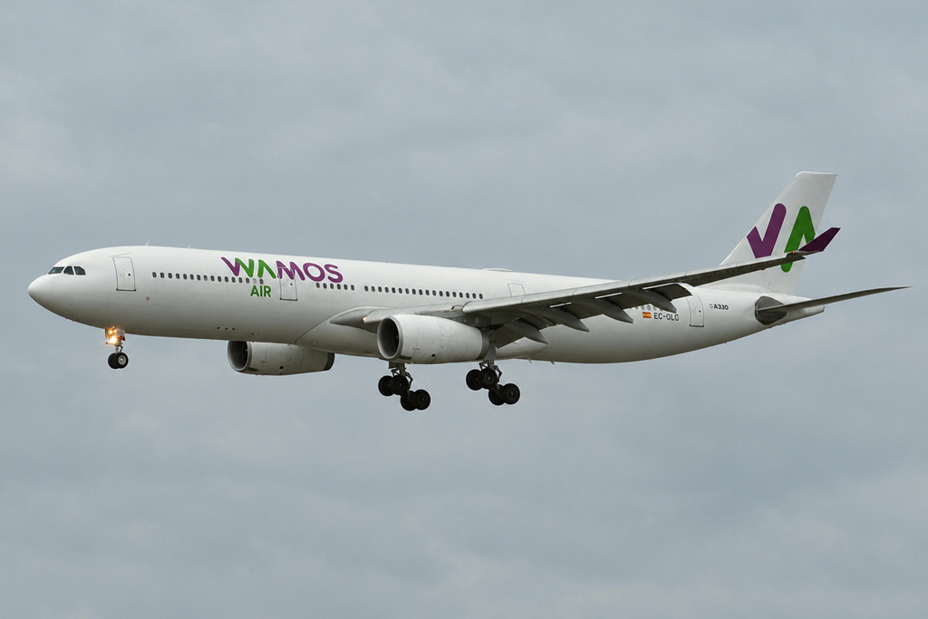 Airbus A330-300 da Wamos Air (foto: Daniel R.Carneiro / DRC Imagem)