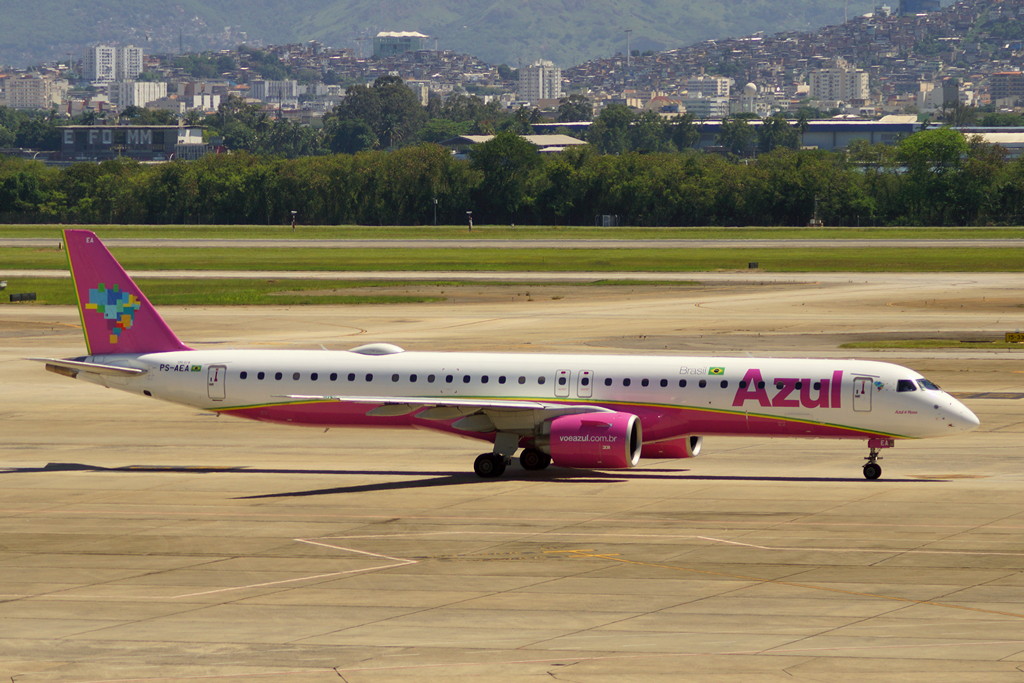 Embraer 195-E2 da Azul (foto: Daniel R.Carneiro / DRC Imagem)