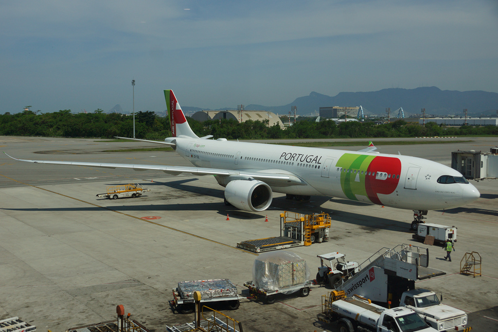 Airbus A330-900 CS-TUL da TAP no Galeão (foto: Daniel R.Carneiro / DRC Imagem)